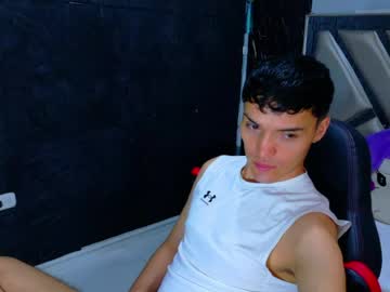 aron_darkx