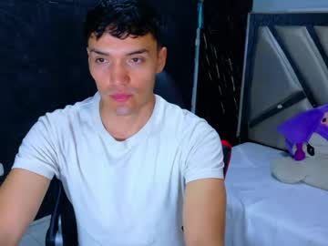 aron_darkx