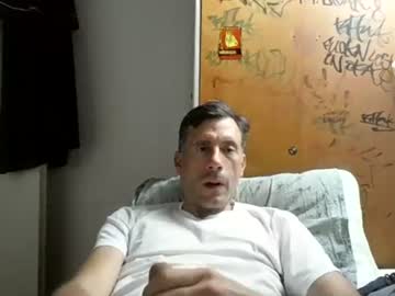 Horny big bi cock exibitionist