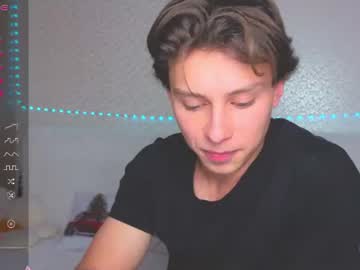 Hey guys) I’m dani new here❤️