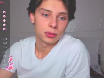 Hey guys) I’m dani new here❤️