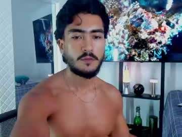 Hey im David that loves to explore and speak their fantasies. Very open, talktat