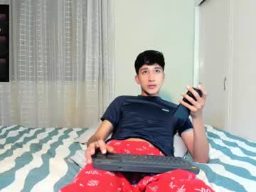 guy_veryhot1