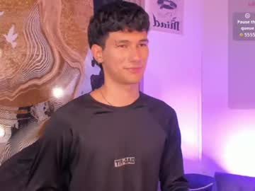 Alex💙  (Please help me with your thumbs up it's importan)