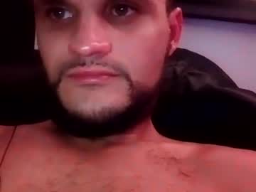 lookhim25