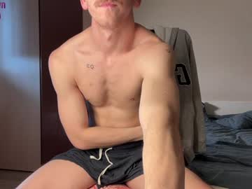 luca_syn