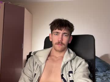 luca_syn