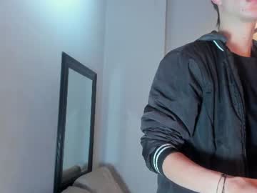 Nick ♥ (support me to reach 125 likes) <3