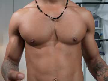 Ryan  (You help me reach 150 thumbs up)