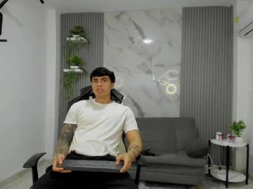 sir_max_hot