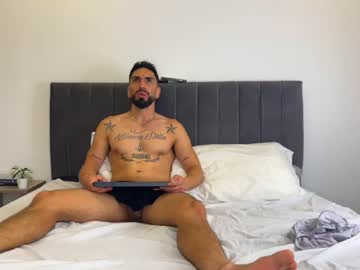THELATINBOYFRIENDS