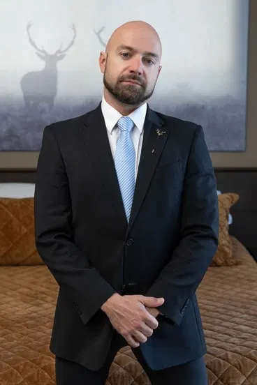 Adam Snow