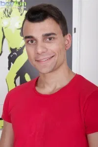 Nic Vargas