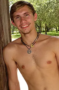 Darron Bluu