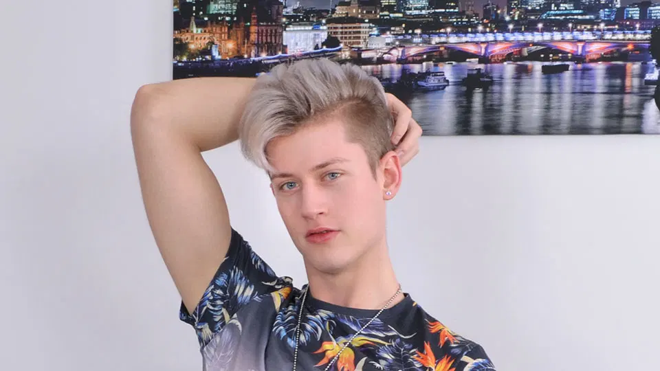 Kris Wolf
