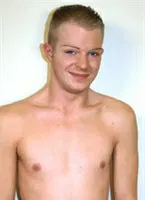 Alex Lynn