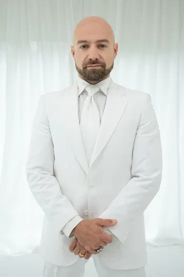 Adam Snow