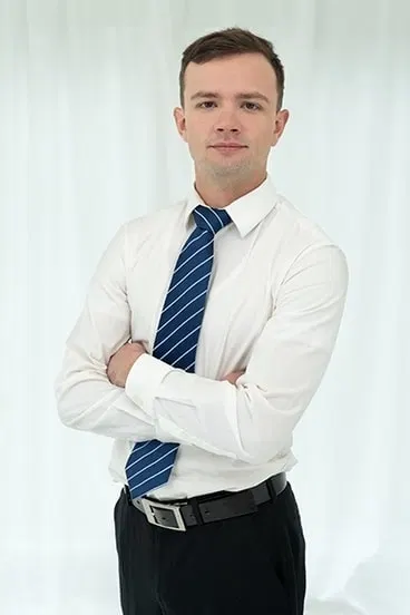 Logan Cross