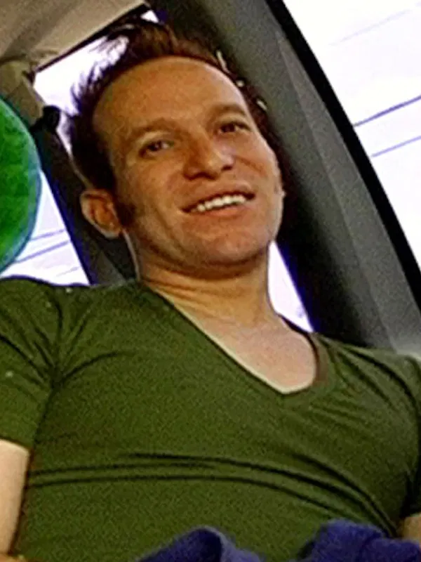 Steven Ponce