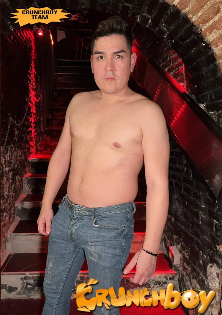 Nicolas -