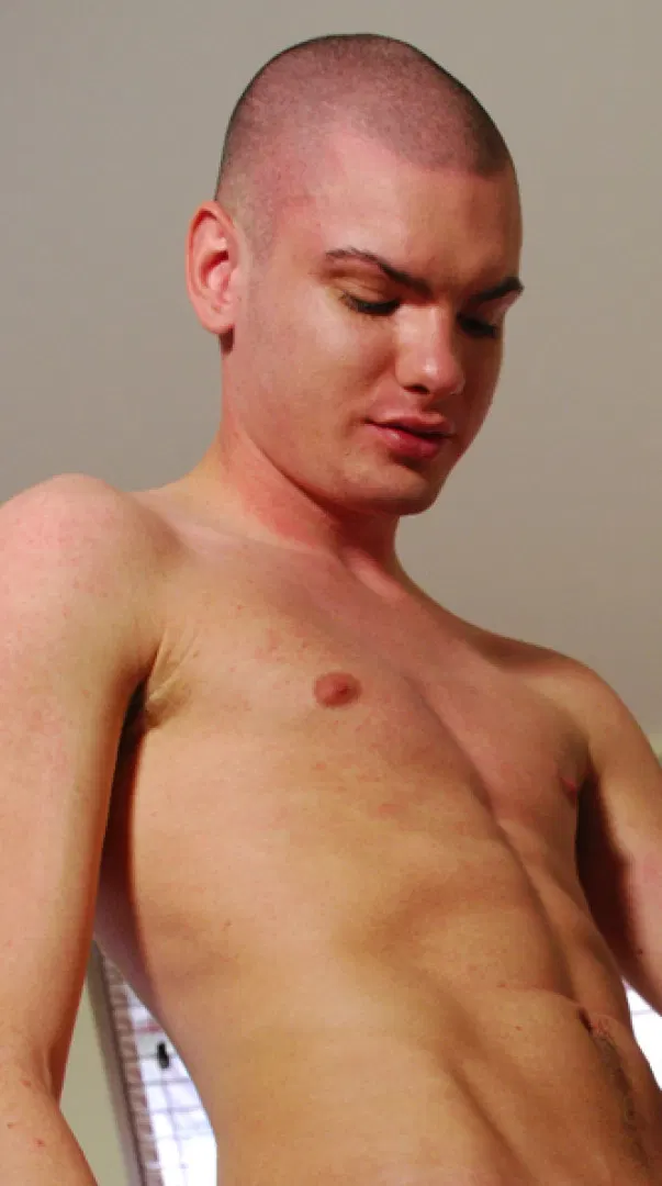 Leigh Devine