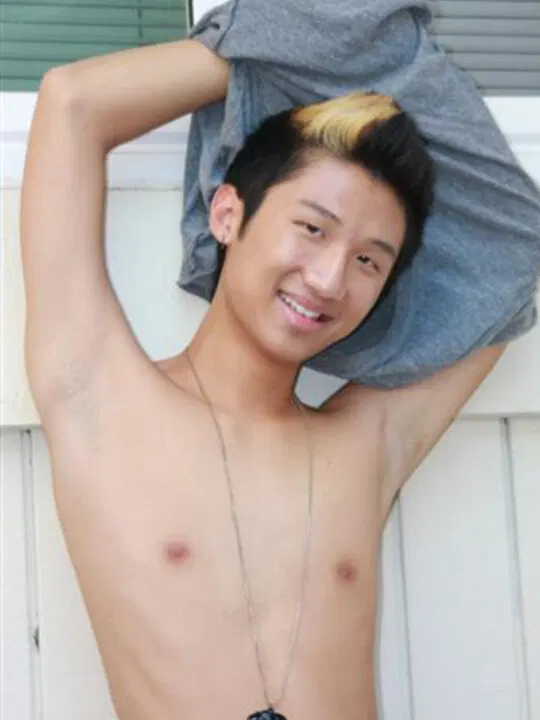 Skyler Tan