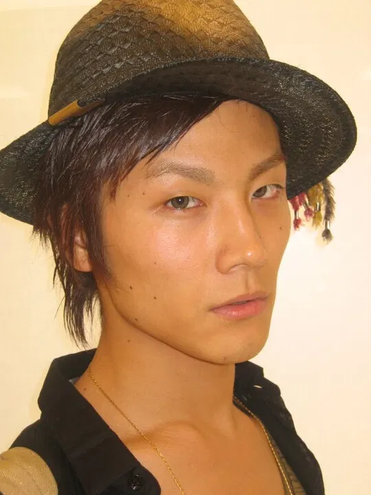 Hideto