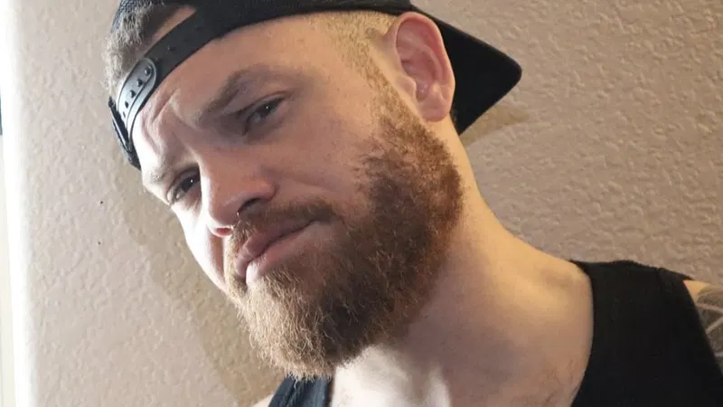 Adam L