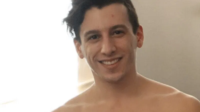 Colin L