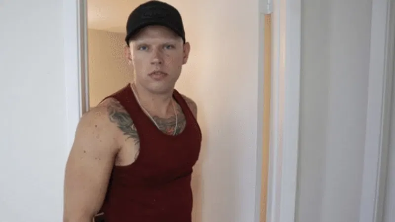 Brett L