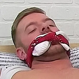 Sean Holmes