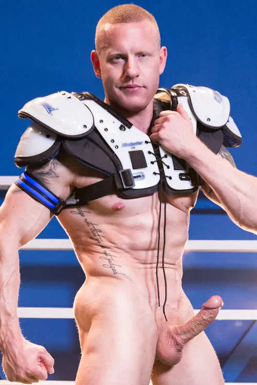 Aaron Savvy