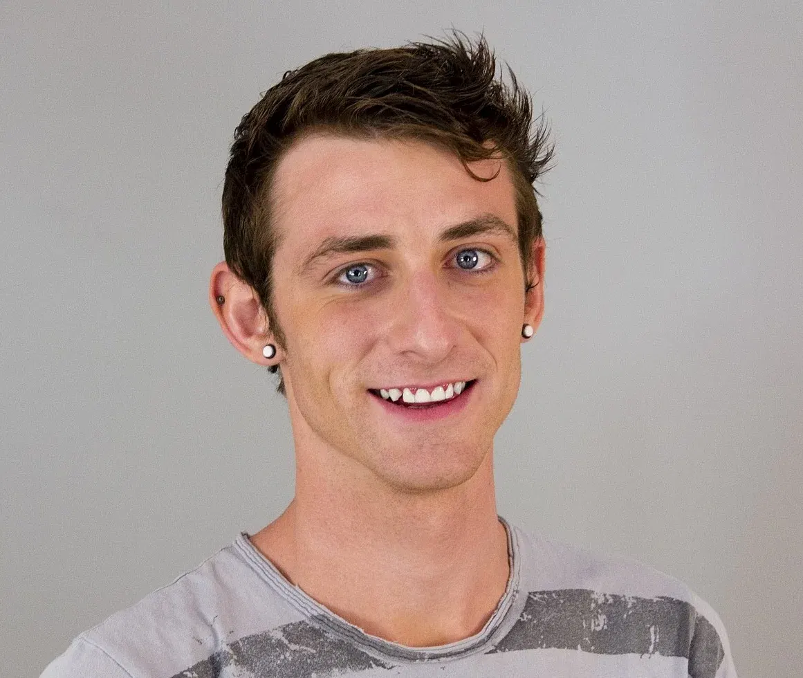 Ian Ticing