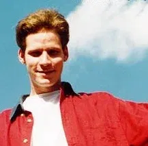 Justin (Noel Smith)