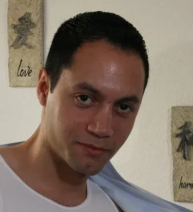 Kyle (Steve White)