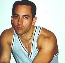 Mike (Ron Surfass)