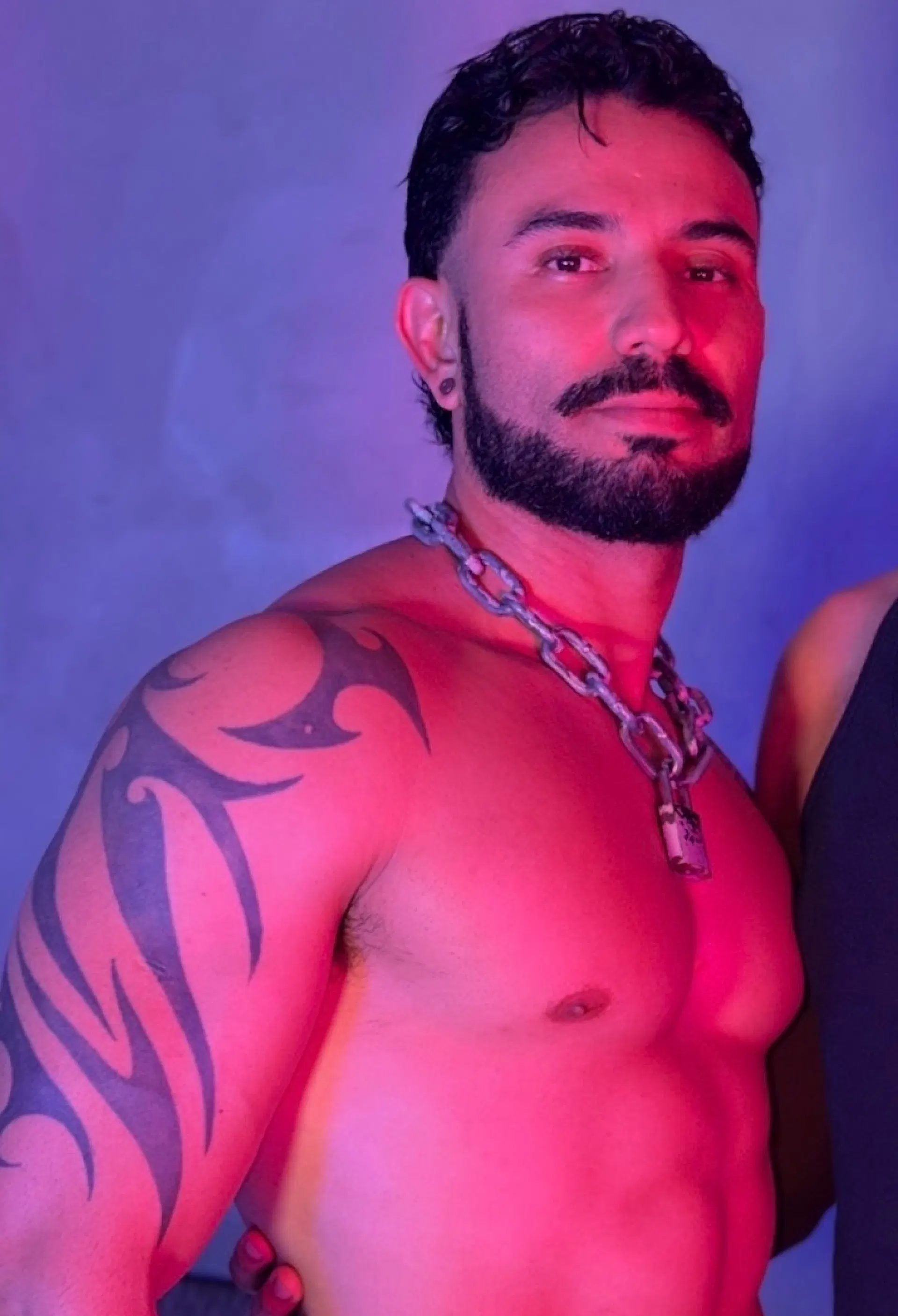 Giovane Maximo - Muscle Bubble