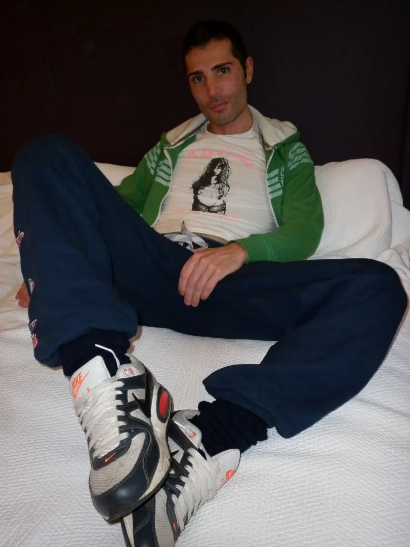 ALenzo SNEAKER FROM MILAN