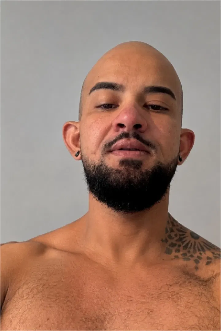 ENZO FTM - Latino Gay Porn HD | Bolatino