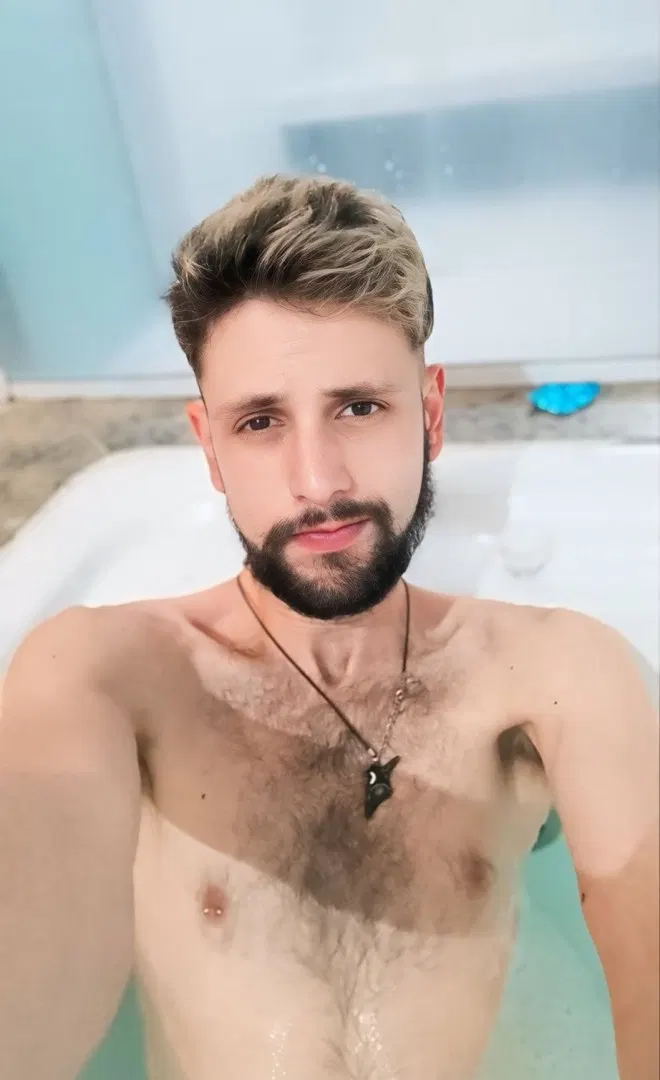 Lucas Pellizzon - Latino Gay Porn HD | Bolatino