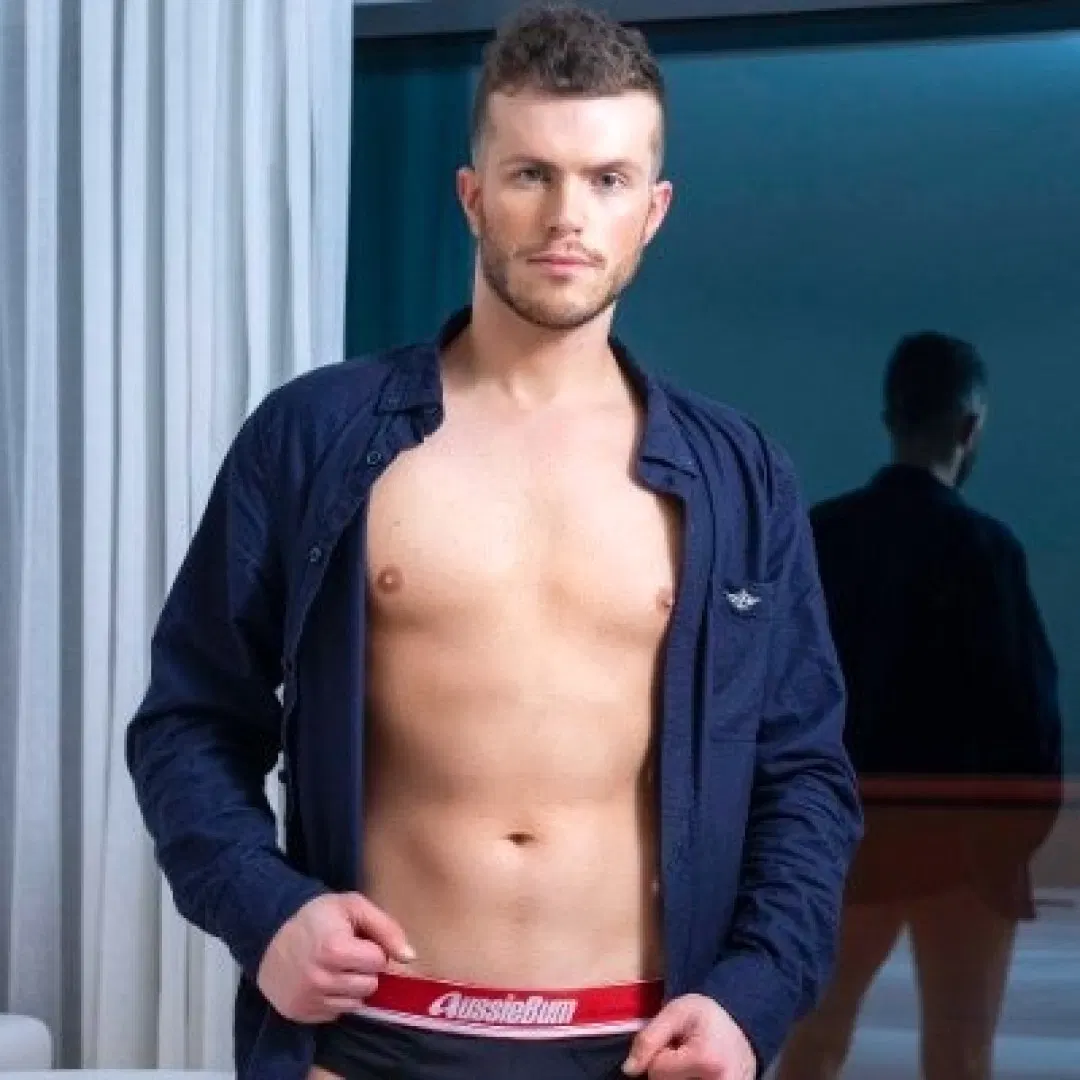 Pedro XXL - Latino Gay Porn HD | Bolatino