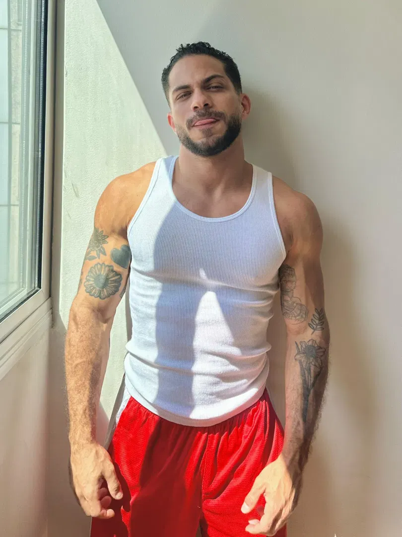 Lucky Boy - Latino Gay Porn HD | Bolatino