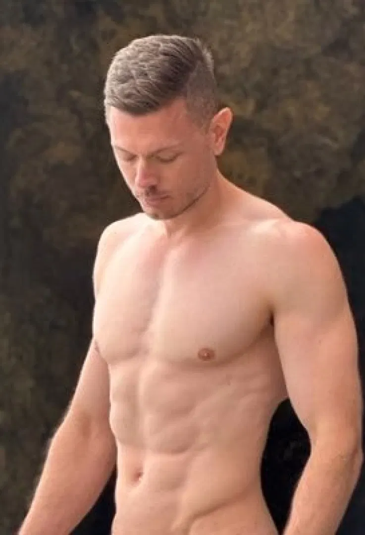 Aaron Hugese - Latino Gay Porn HD | Bolatino