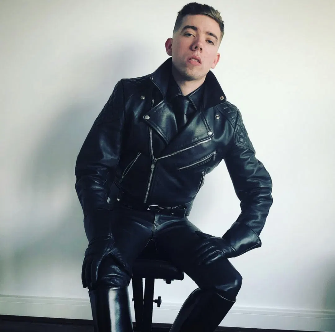 Corium - Latino Gay Porn HD | Bolatino