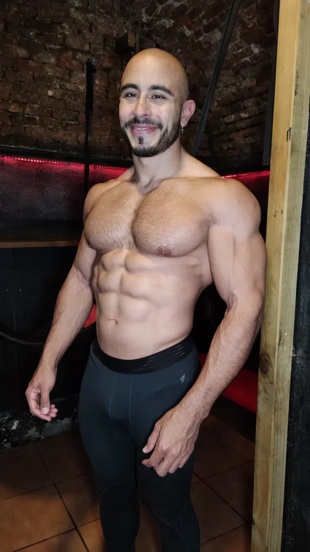Alan VICENZO - Latino Gay Porn HD | Bolatino