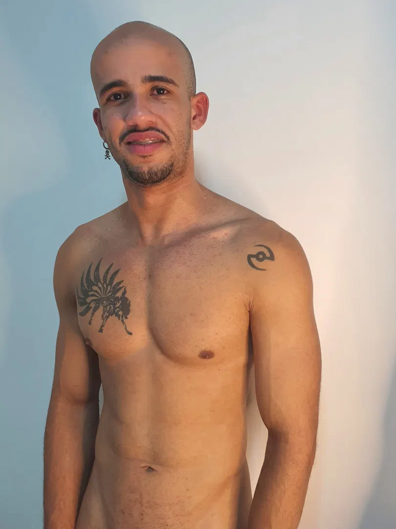 Diego MIRANDA - Latino Gay Porn HD | Bolatino