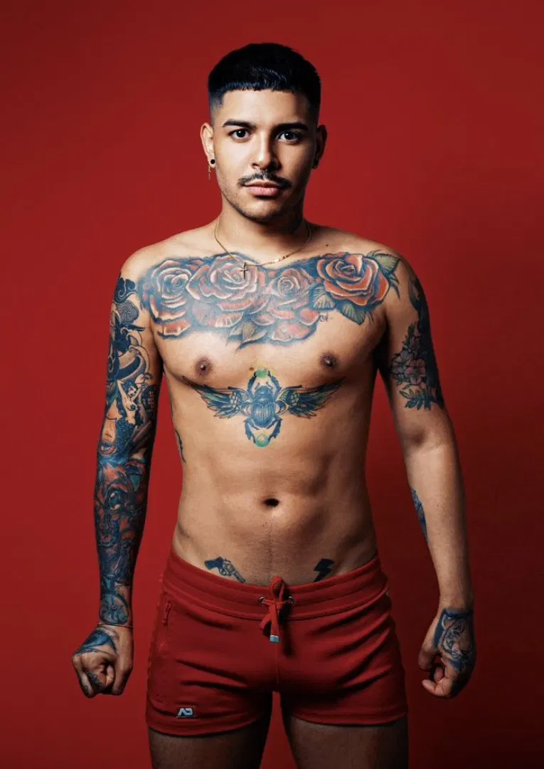 ENGELBERTH - Latino Gay Porn HD | Bolatino