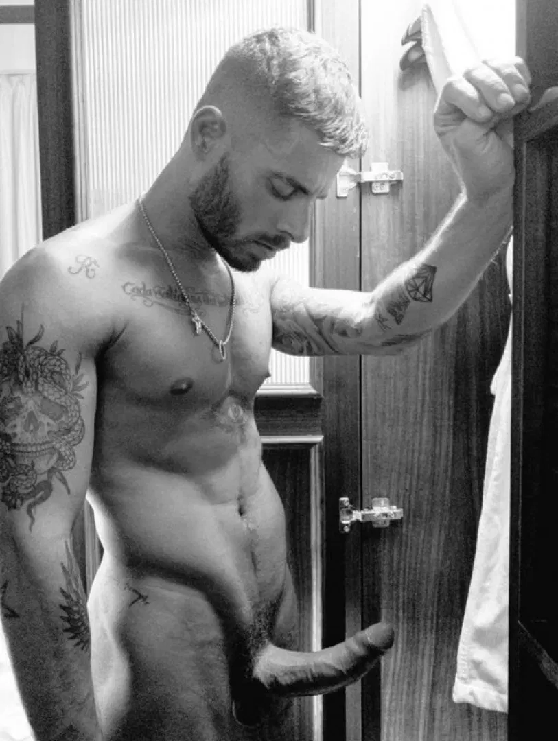 Santana - Latino Gay Porn HD | Bolatino