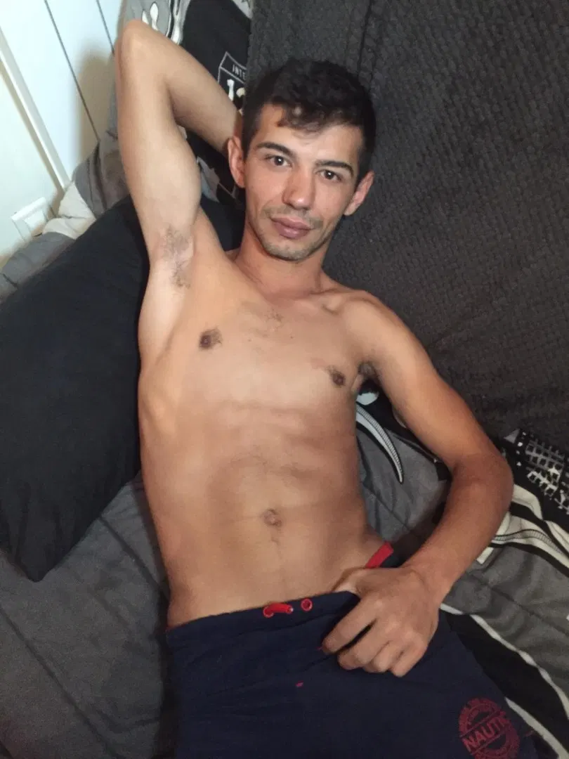 Vlad Mihai - Latino Gay Porn HD | Bolatino