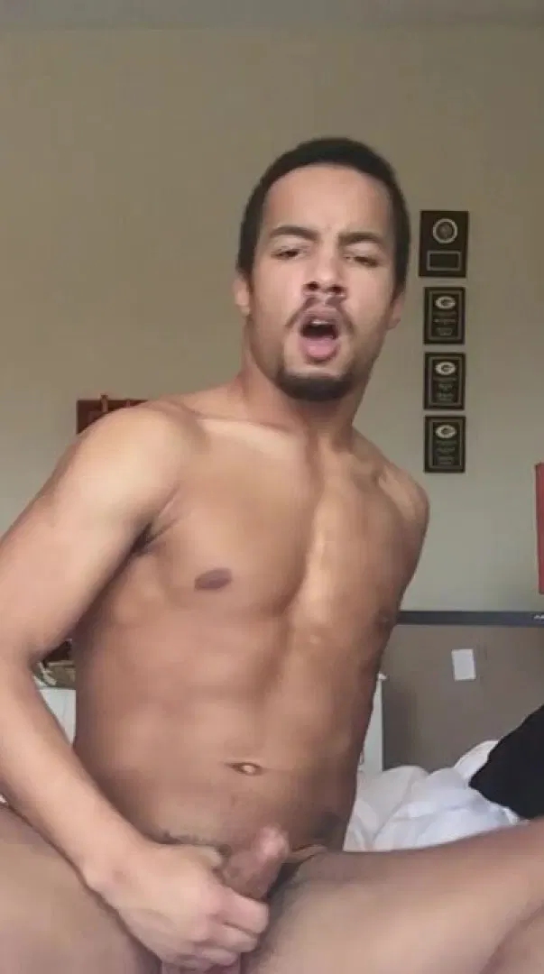 Hayden Taylor - Latino Gay Porn HD | Bolatino